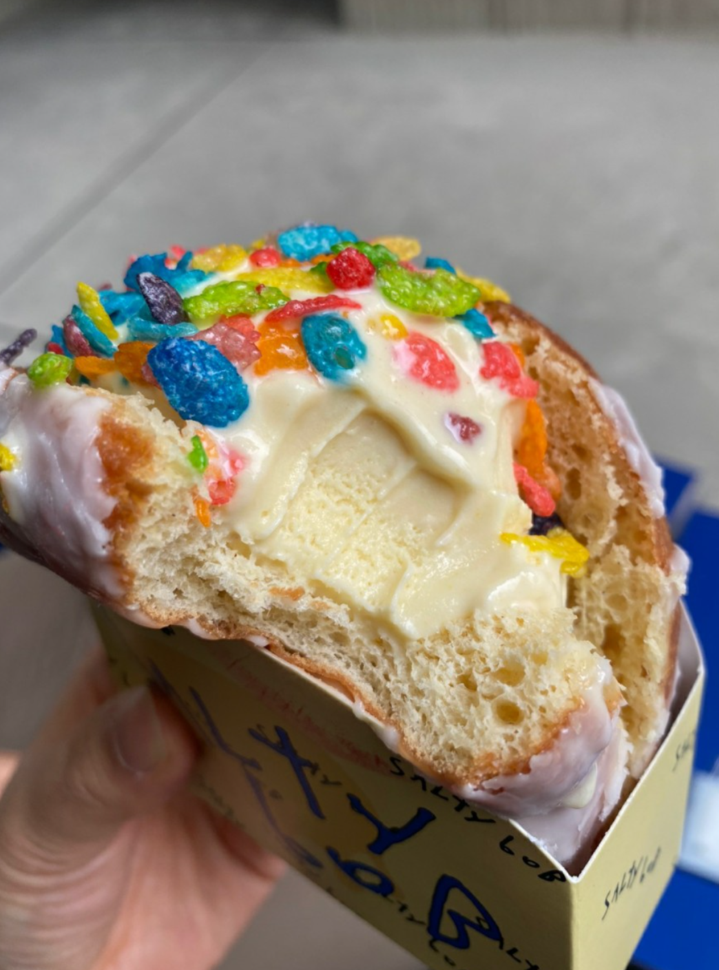 韓国カフェ、ソウルカフェ、梨泰院、イテウォン、イテウォンクラス、梨泰院クラス、漢南洞、ハンナムドン、ハンナム洞、カフェ、ドーナツ、ドーナツアイスクリーム、韓国ドーナツ屋、韓国ドーナツ、韓国ジェラート、オールドフェリードーナツ、OLDFERRYDONUT、オールドフェリー、フェリードーナツ、韓国アイスクリーム、韓国シリアル、韓国グルメ、マッチブ、モッパン、韓国デザート、韓国、デート、ソルティーパブ