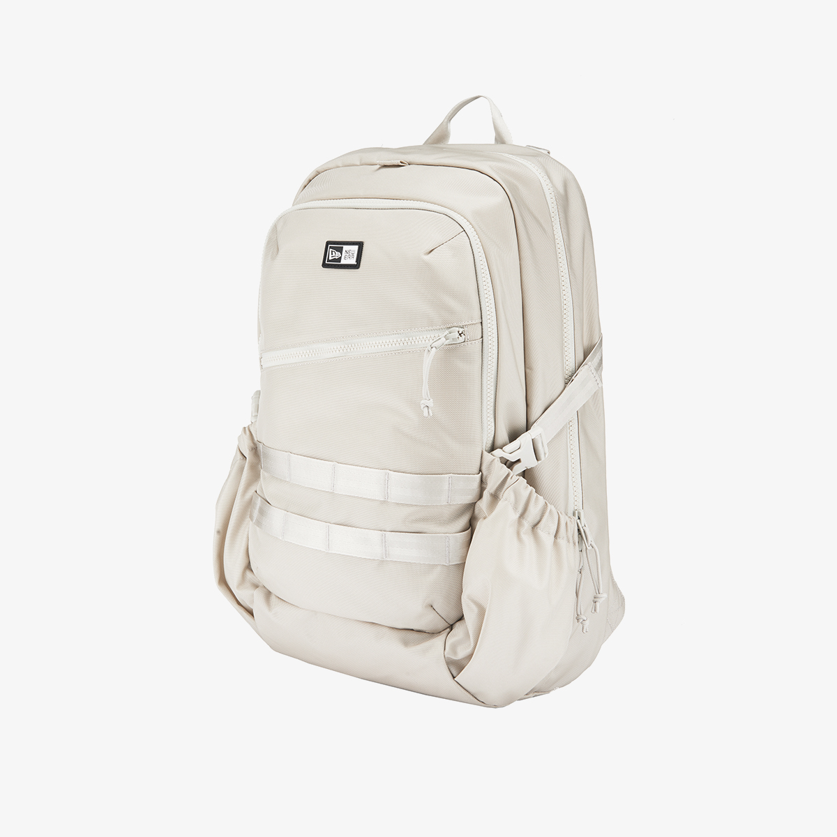 高CP值全新New Era白色揹包，潮流人士首選