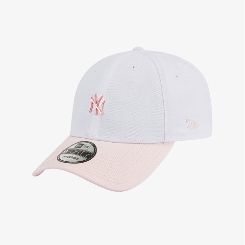 白底紅色logo棒球帽，超讚搭配選擇