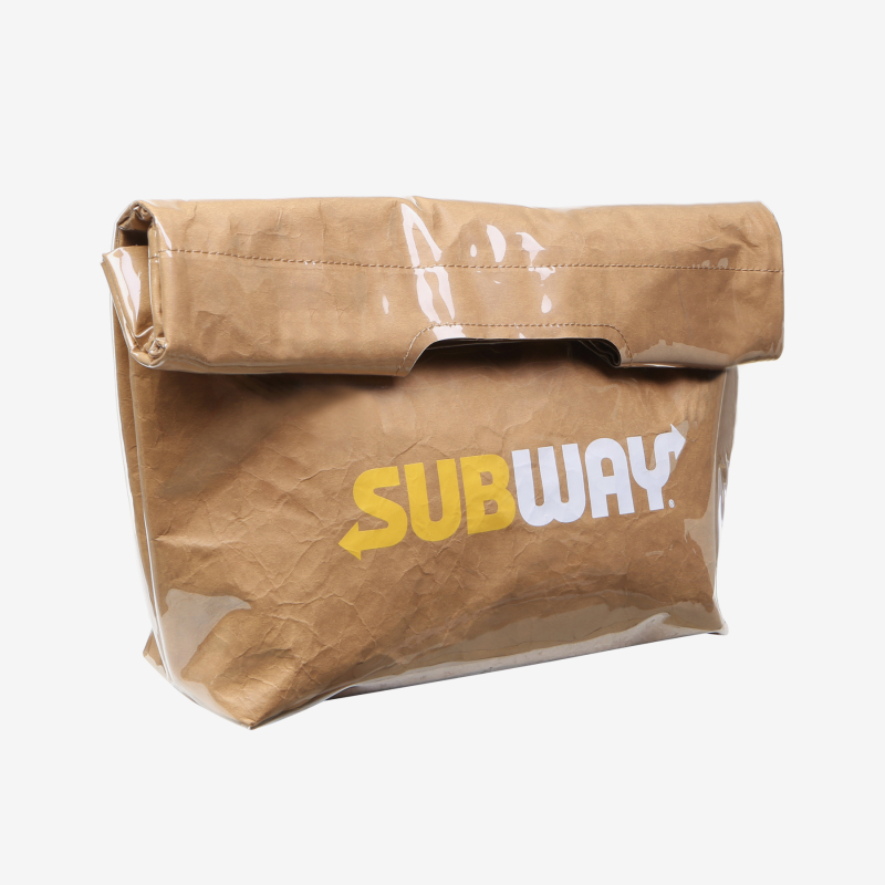 FILA x SUBWAY小包，立體SUBWAY設計展現滿滿新意。