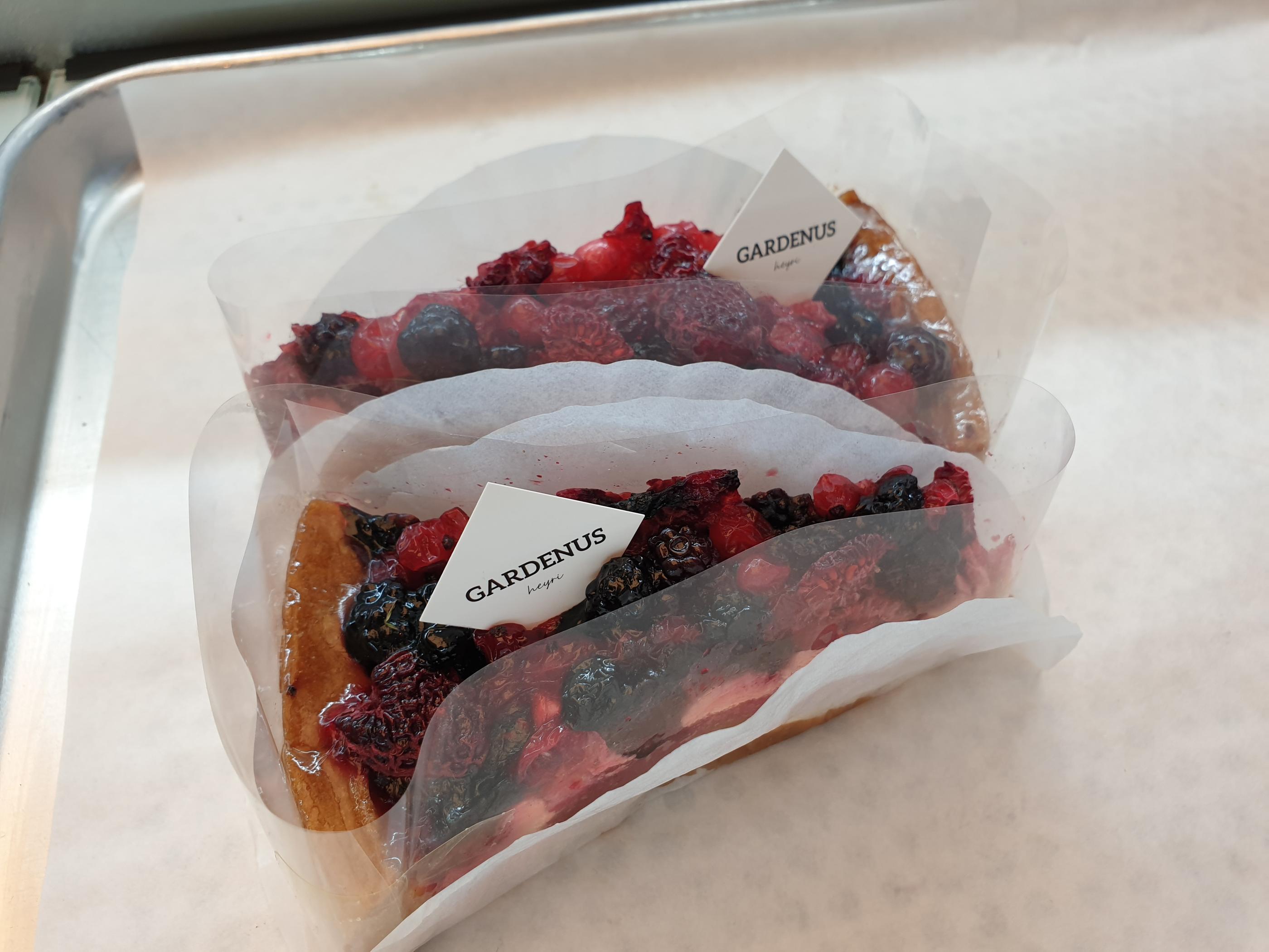 韓国、韓国カフェ、ソウル、ソウルカフェ、カフェ、大きなカフェ、パジュ、パジュカフェ、ソウル近郊、ソウル周辺、ソウル以外、ヒーリングカフェ、映えカフェ、インスタ映えカフェ、大きいカフェ、森のカフェ、森カフェ、パジュアウトレット、韓国人、韓国流行、韓国大好きカフェ、ヘイリマウル、ヘイリ村、ヘイリ、韓国マカロン、韓国パン、大きなパン屋、ベーカリーカフェ