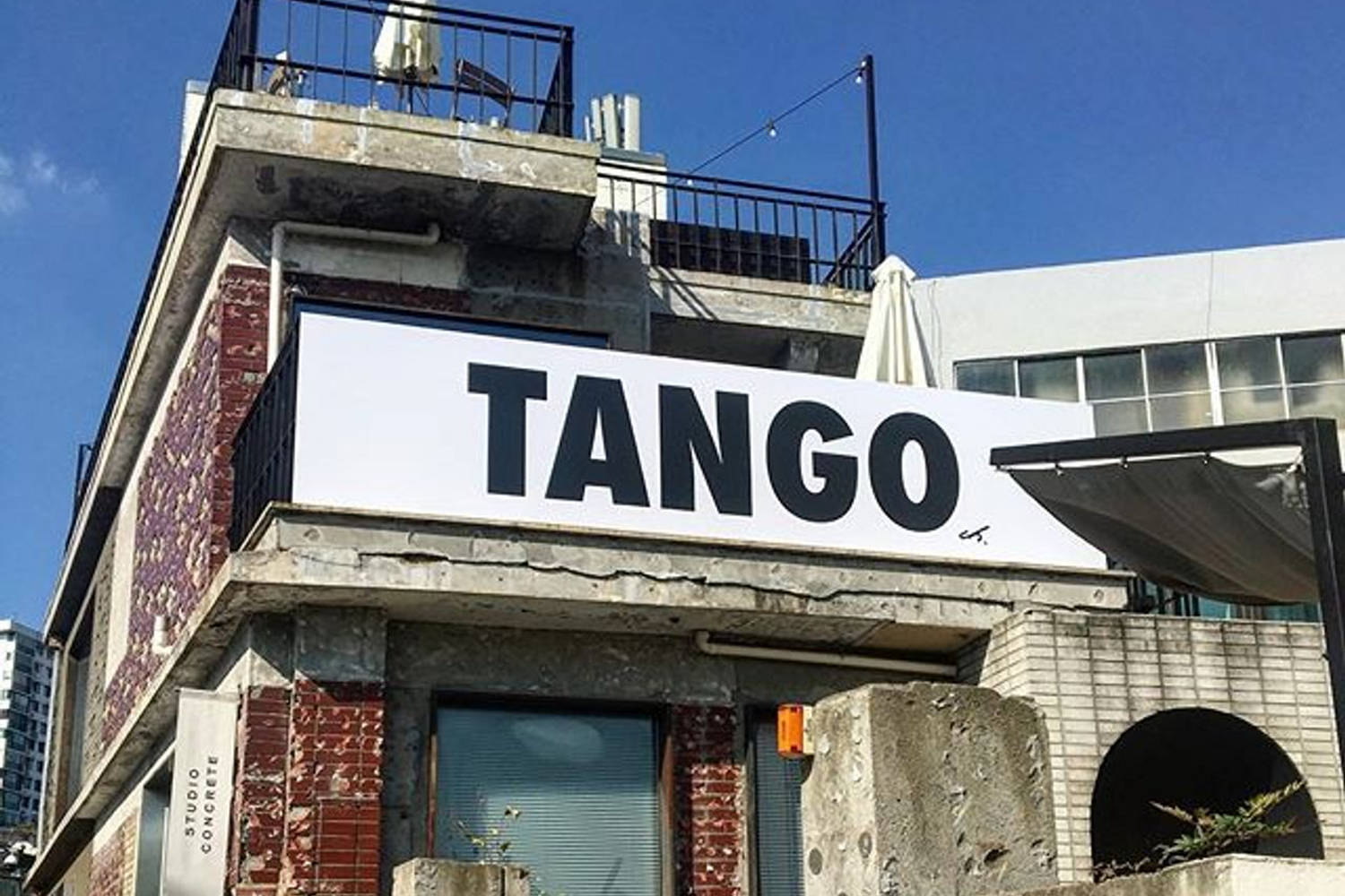 香港明星咖啡廳，特色建築物外觀