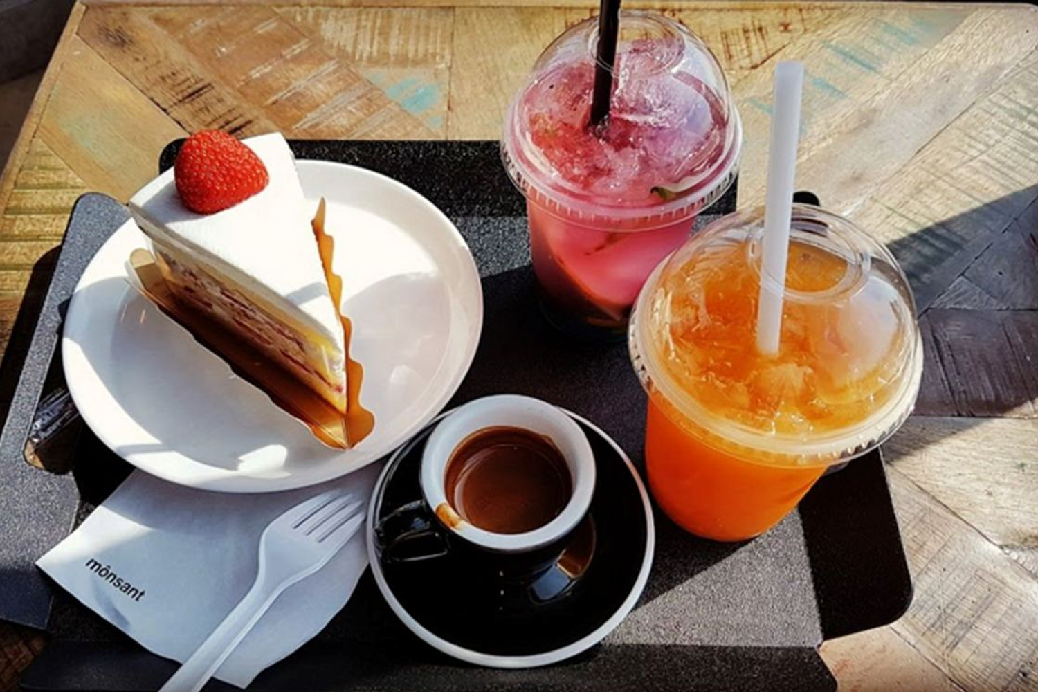 Monsant de Aewol咖啡廳，飲品與蛋糕分享