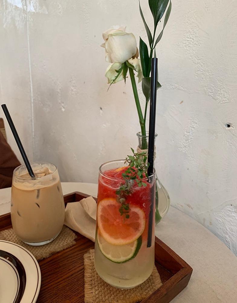 #ソウルカフェ #ソウル #ソウル旅行 #韓国カフェ #韓国旅行  #ムンレ洞 #ムンレカフェ #文来創作村  #ヨンドゥンポ #ヨンドゥンポカフェ #韓国オシャレカフェ #韓国情報 #韓国ホットプレイス #ソウルホットプレイス