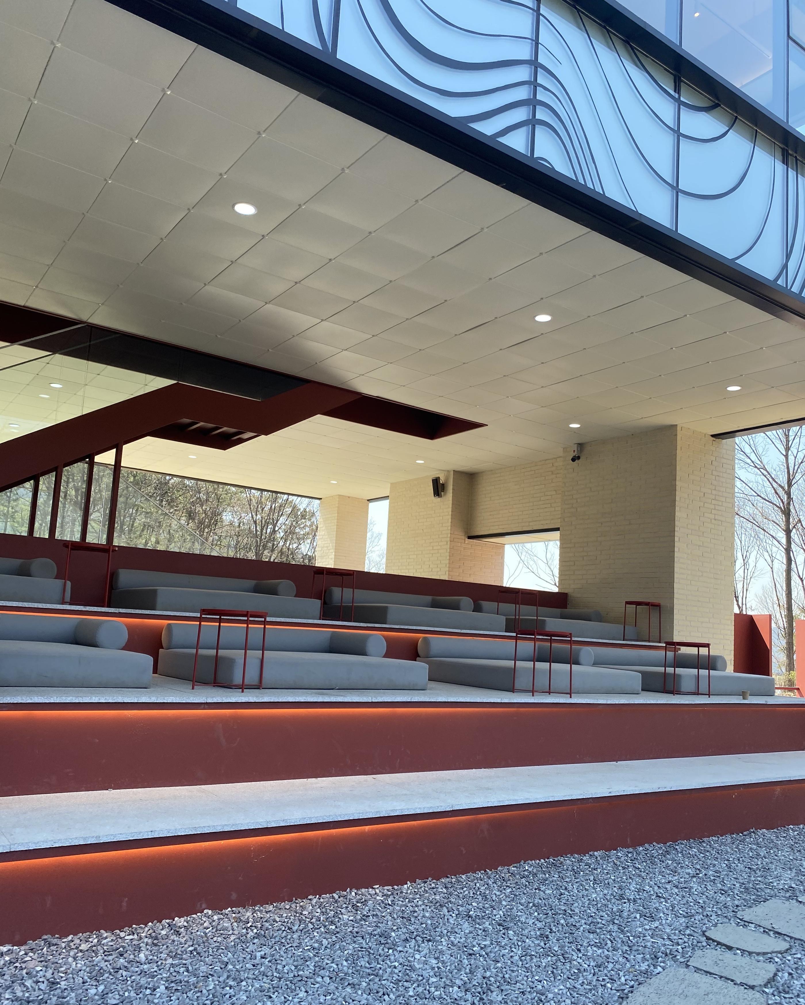 韓国カフェ、韓国、ソウル、パジュ、パジュカフェ、ソウルカフェ、韓国湖、湖の見えるカフェ、韓国景色のいいカフェ、景色の良いカフェ、レッドブリッジ、赤い橋、赤橋、韓国パン、韓国日帰り旅行、日帰り旅行、タンイルチギ、韓国日帰り、ソウル郊外、ソウル郊外カフェ、ソウル近所、ソウル近く、ソウル周辺