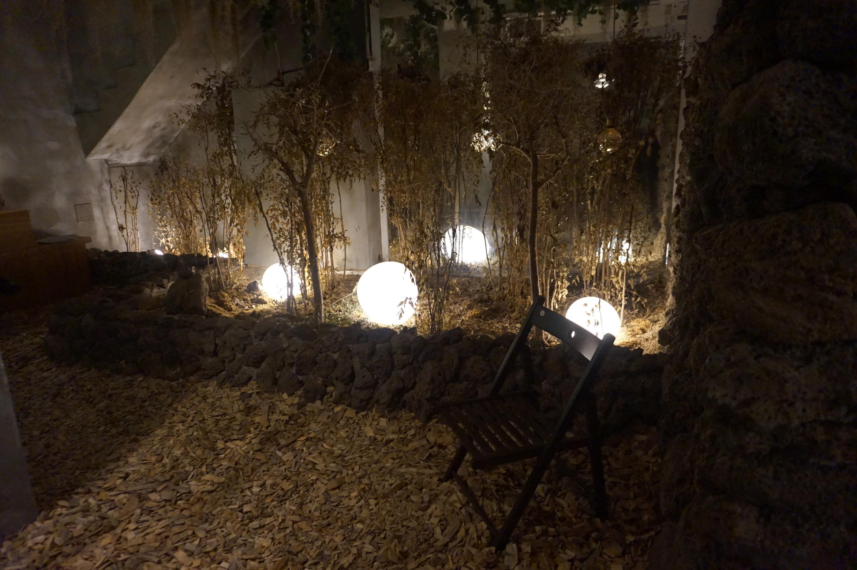 RENDÉJÀ-VOUS | Hongdae, A little piece Jeju Island in Hongdae! Feel the ocean vibes amidst the city scene.