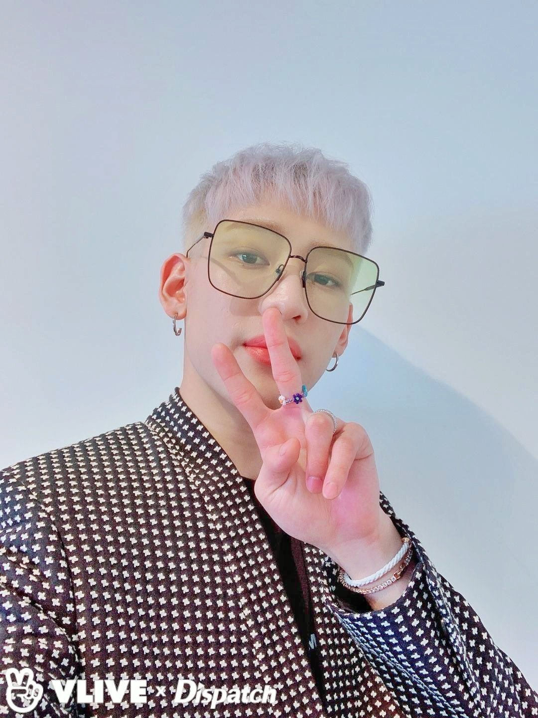 แต่งคัพเพิลลุคกับ GOT7 ได้ง่ายๆ แบรนด์ดีราคาไม่แรง รับรองว่าความฟินเพิ่มขึ้นแน่นอนเมื่อไปตามรอย