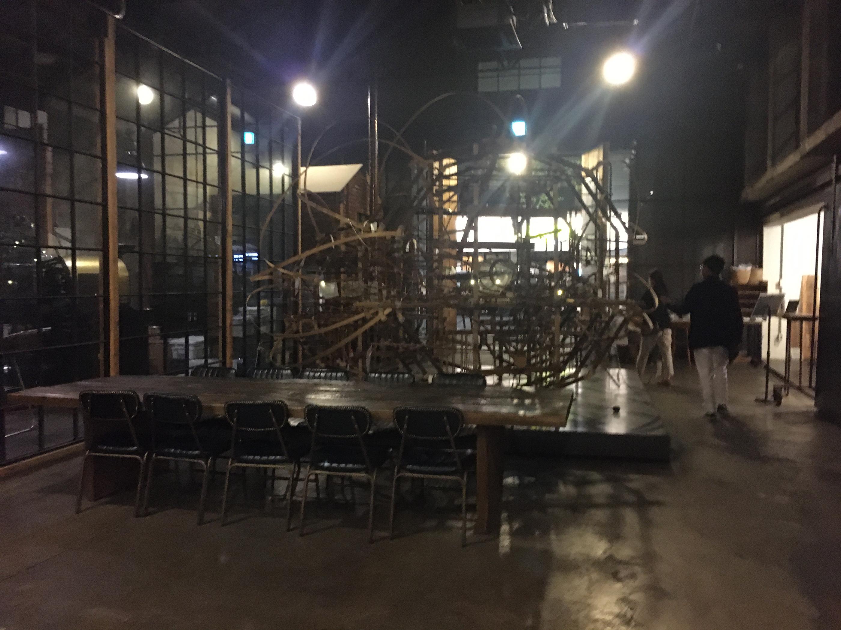 จากโกดังเก่าสู่คาเฟ่/ร้านอาหาร/อาร์ตแกลลอรี่สุดคลาสสิค