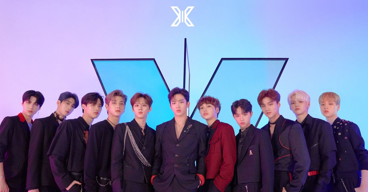 PRODUCE 101第三季選手集體照，展示韓國選秀節目的規模