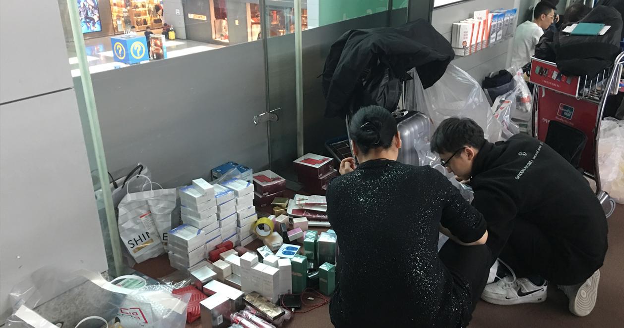 [CHÍNH THỨC] Tháng 6/2025 Hàn quốc xả hàng miễn thuế YSL, Valencia, Valentino…