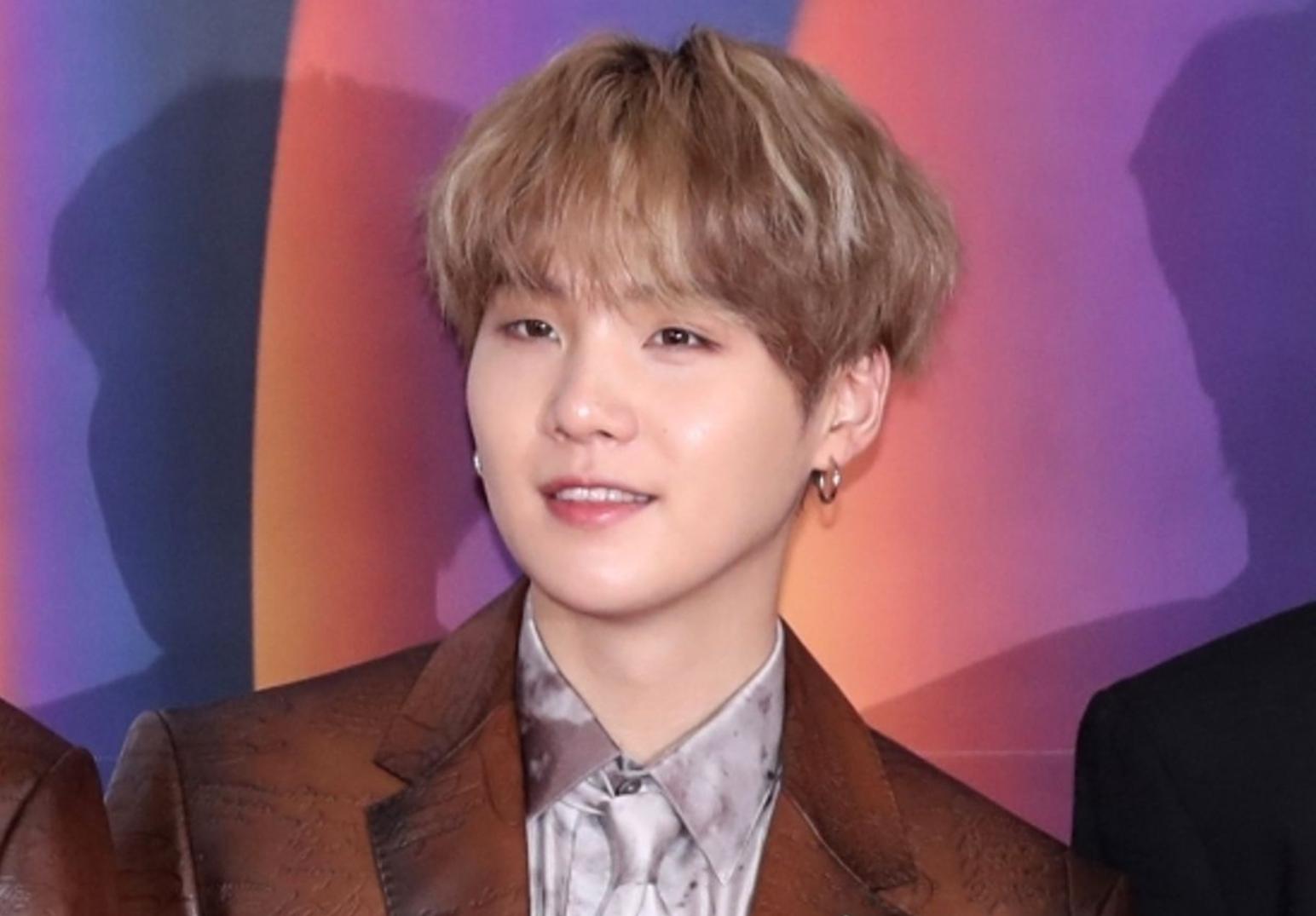 SUGA、ジム・ジョーンズに続きベトナム戦犯の演説を挿入した疑惑…所属事務所“事実無根”