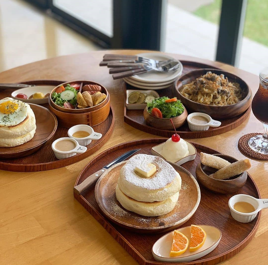 韓国、韓国カフェ、チェジュ、済州島、チェジュ島、チェジュ島カフェ、済州島カフェ、チェジュカフェ、韓国スフレ、韓国スフレパンケーキ、韓国スフレケーキ、韓国パンケーキ、パンケーキ、スフレパンケーキカフェ、パンケーキカフェ、スフレカフェ、静かなカフェ