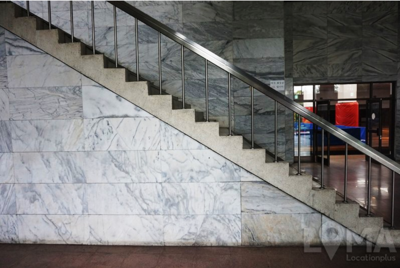 Park Seo-Joon Tour | Follow his footsteps in his drama. Perfect blog for Park Seo-Joon fans!