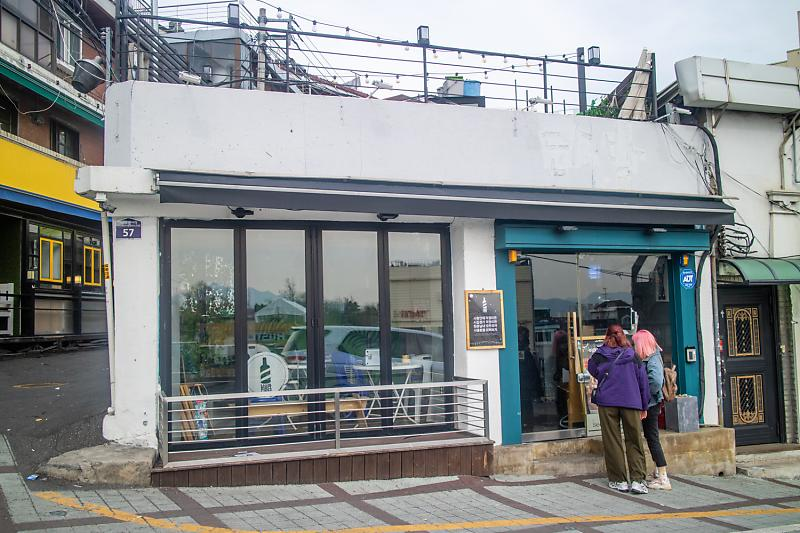 Park Seo-Joon Tour | Follow his footsteps in his drama. Perfect blog for Park Seo-Joon fans!