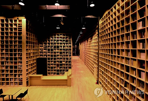 Park Seo-Joon Tour | Follow his footsteps in his drama. Perfect blog for Park Seo-Joon fans!