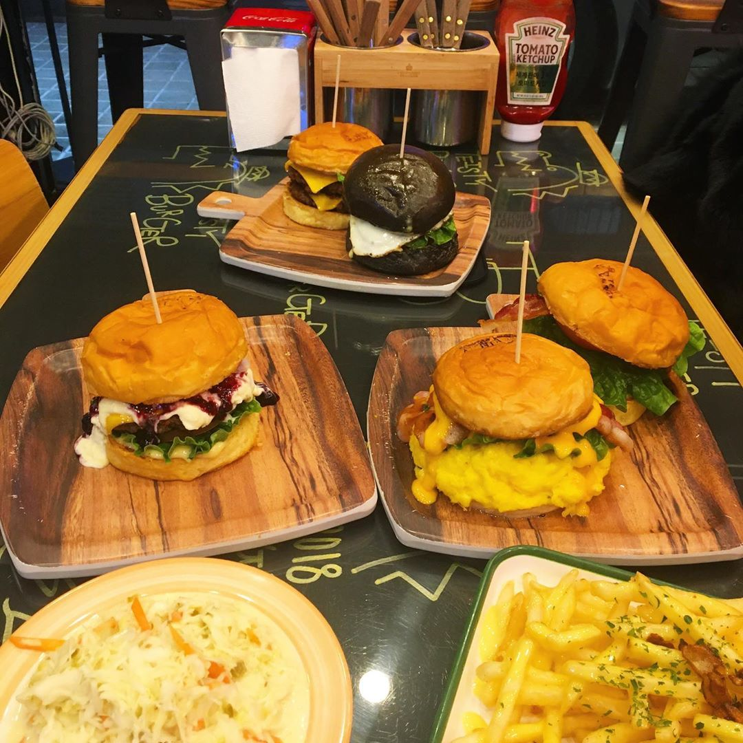 Celebrity Owned Restaurants | Chance to meet your favorite star and have a quality meal!