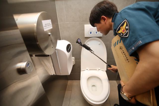 6 điểm kì lạ ở nhà vệ sinh Hàn Quốc bạn nhất định không được xem thường 