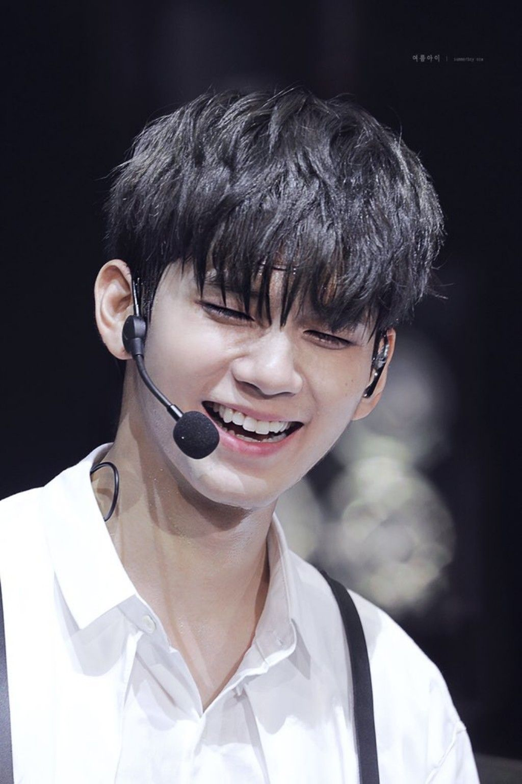 ดาราและไอดอลที่หน้าเหมือนกันประหนึ่งฝาแฝด ไม่บอกไม่รู้นึกว่าเป็นพี่น้องกัน!