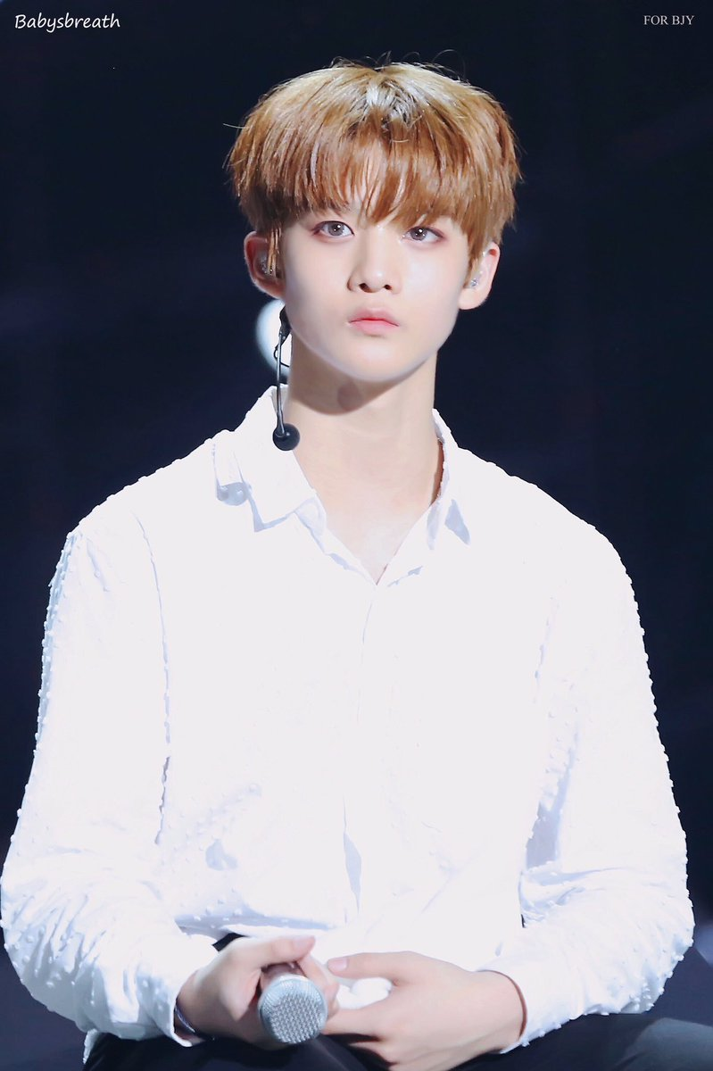 ดาราและไอดอลที่หน้าเหมือนกันประหนึ่งฝาแฝด ไม่บอกไม่รู้นึกว่าเป็นพี่น้องกัน!