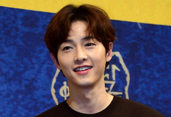 Changmin Announces Marriage, Song Joong Ki