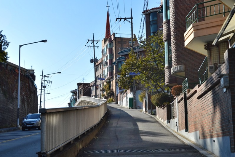 Yoo Yeon-seok Tour | Creatrip Locals