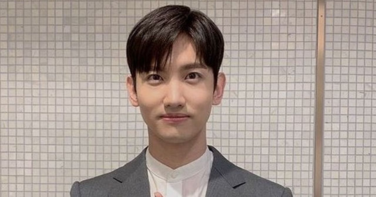 昌珉即將於九月份結婚的報導圖片，展示他的準備動態