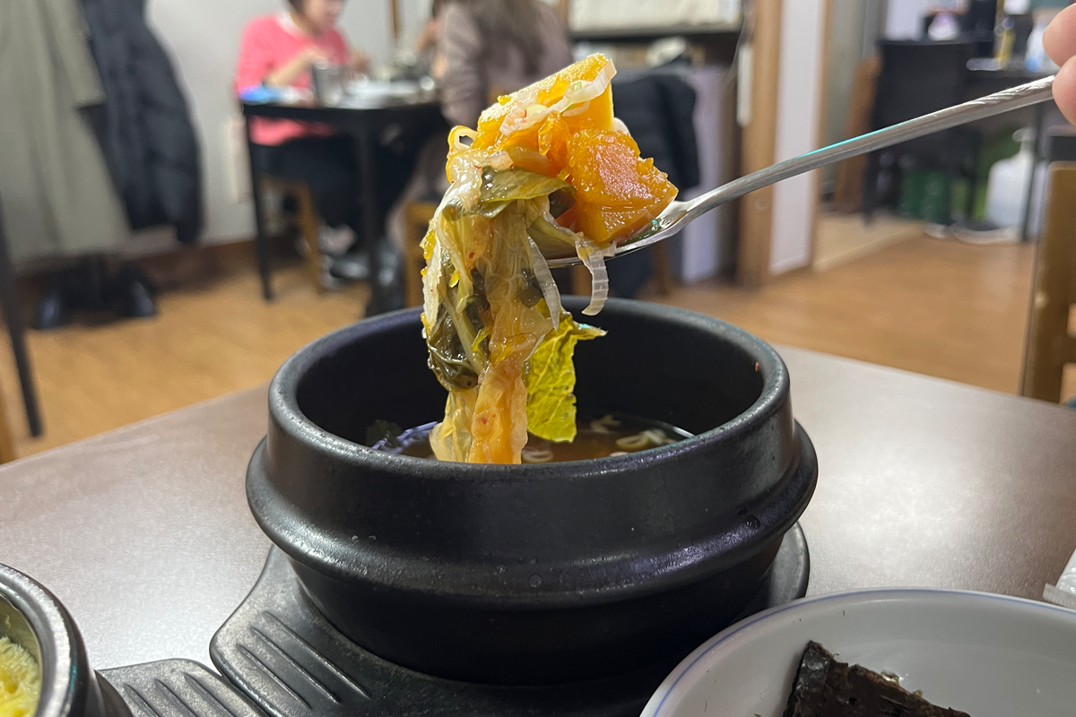 韓國美食 韓國必食 醬油蟹 醬油蟹餐廳 醬油蟹推薦 孔德 真味食堂 預約