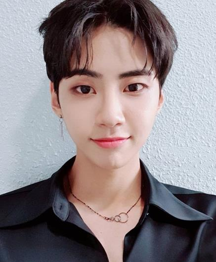 รวม 8 ไอดอลชายสายซอฟท์ประจำวง คออ่นดื่มแอลกอออล์ไม่ค่อยเก่ง สาวๆคนไหนอยากไปช่วยอปป้าดื่มบ้างเอ่ย?  