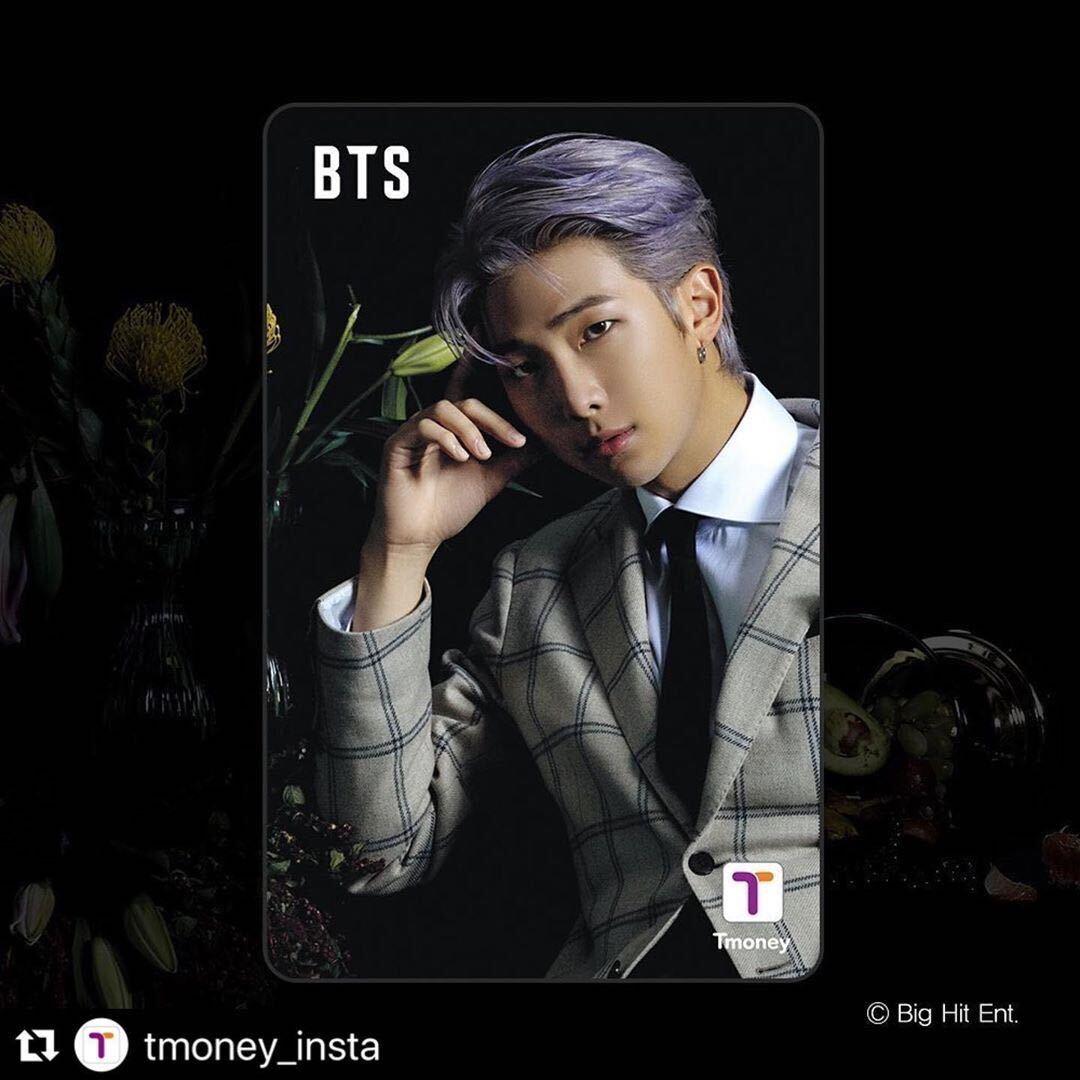 Tmoney บัตรต้องมีหากเที่ยวเกาหลี! ถ้ามีหน้าศิลปินที่ชอบอย่าง BTS อยู่บนบัตรละเป็นยังไงคะ BTS x Tmoney รุ่นใหม่เร็วๆนี้