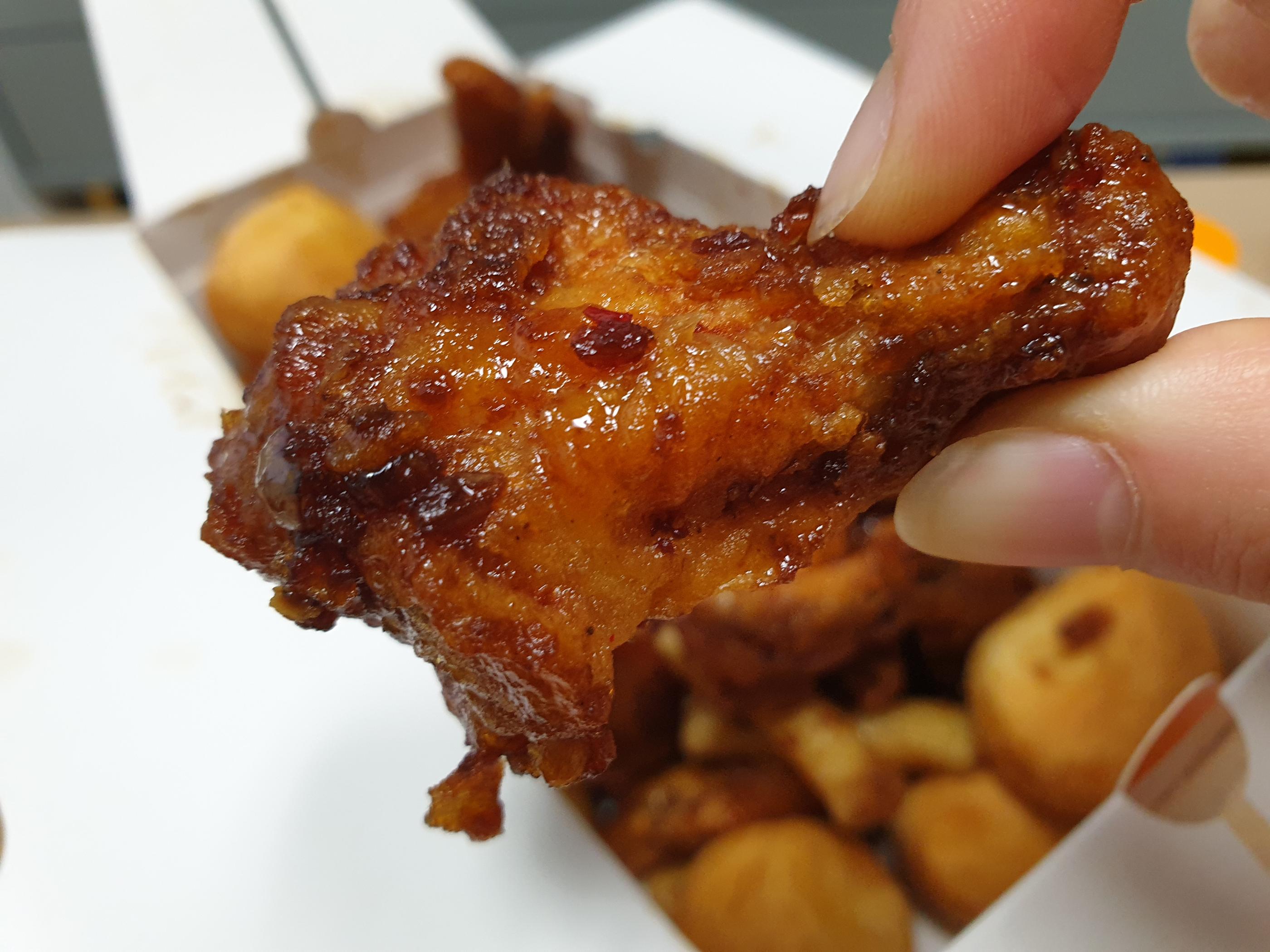 韓国、チキン、韓国チキン、韓国チキンデリバリー、チキンデリバリー、チキン配達、チキンペダル、配達、チキン、タンチャン、韓国語タンチャン、タンッチャン、韓国語、ウィング、タンチャンウィンボン、ウィンボン、トック、トッポッキ、韓国料理、トレオレ、トレオレチキン、甘じょっぱい、甘しょっぱい、チーズボール