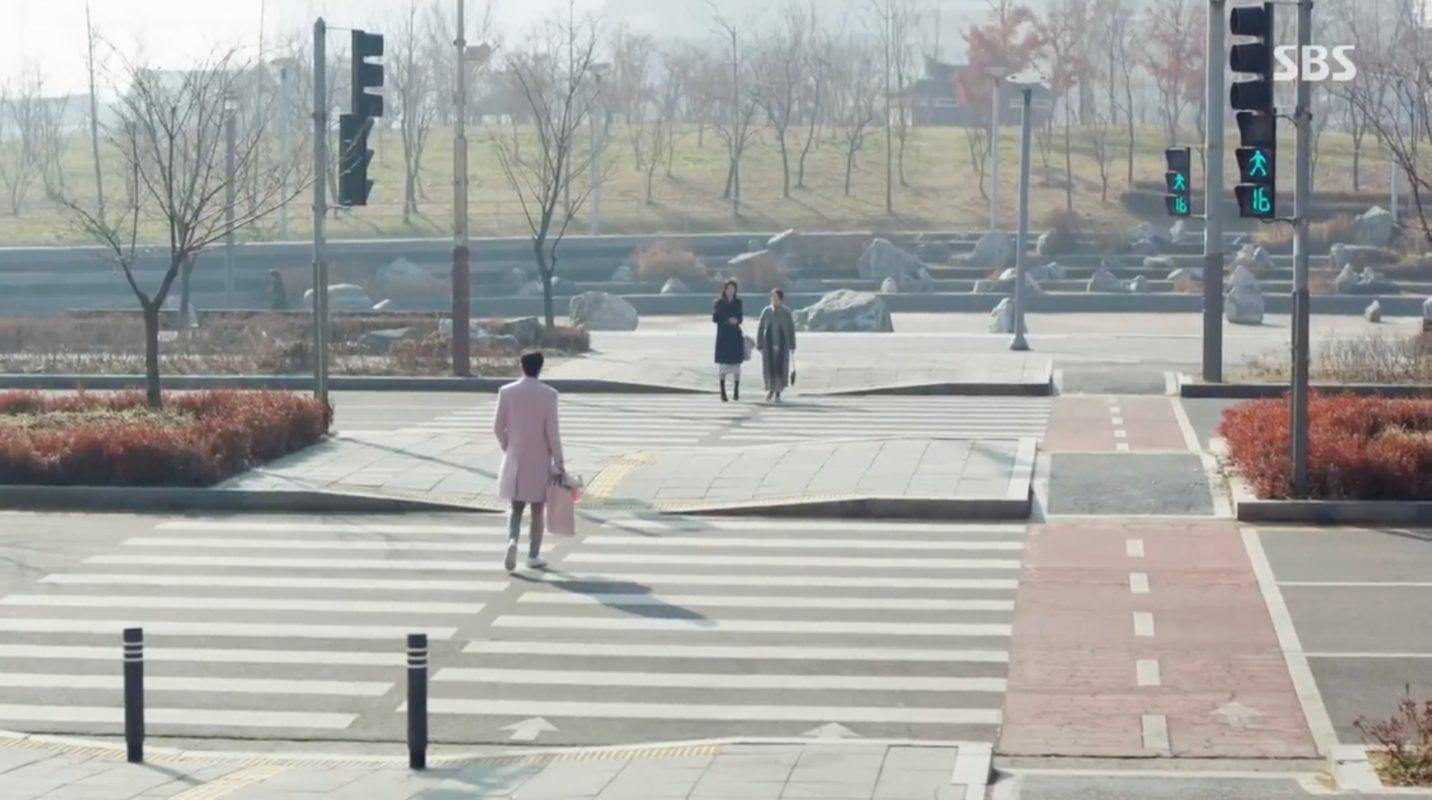 การใช้ชีวิตในเกาหลีเจอเรื่องว้อท ว้อทไม่เว้นแต่ล่ะวัน เรื่องราวที่ทำให้ประหลาดใจ และต้องกลับมาตั้งคำถามกับตัวเองว่า เขาทำไม?