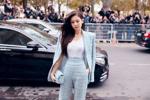 Jennie clearance blackpink clothes