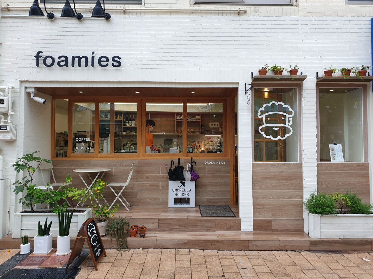 韓国旅行 ソウル旅行 韓国カフェ ソウルカフェ チュンムロカフェ 忠武路カフェ foamiescoffee