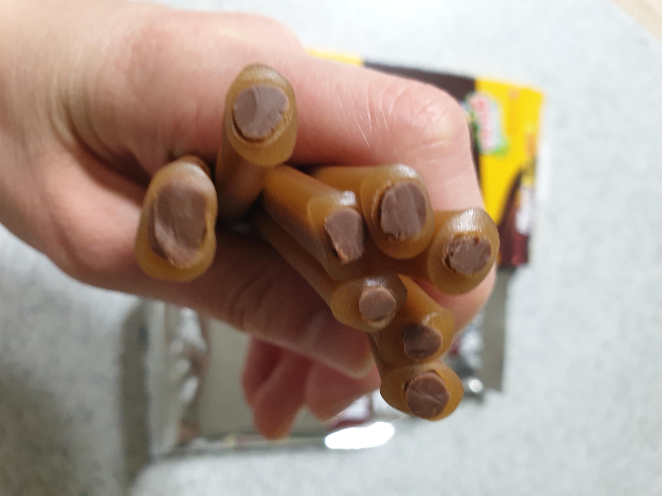 韓国、韓国マート、韓国スーパー、韓国イーマート、韓国ロッテマート、韓国スーパーマーケット、韓国大きなスーパー、韓国巨大スーパー、イーマート、ロッテマート、ロッテ、emart、マート、オモシロ土産、面白いお土産、韓国、韓国お土産、韓国土産、韓国お菓子、韓国食材、韓国グルメ、ネギ味、ミニキュウリ、BTS、レモナ、レモン、ペンス