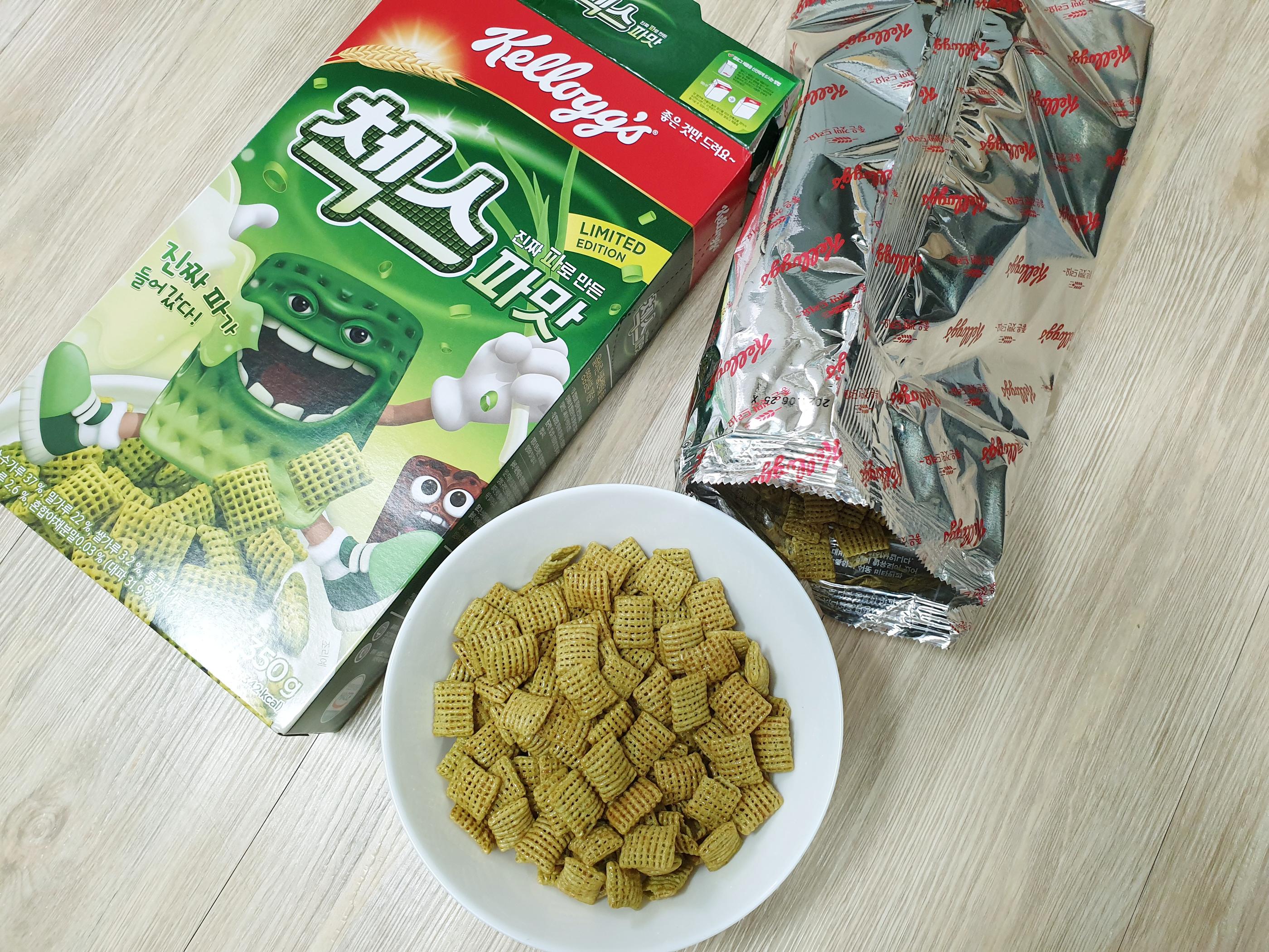 韓国、韓国マート、韓国スーパー、韓国イーマート、韓国ロッテマート、韓国スーパーマーケット、韓国大きなスーパー、韓国巨大スーパー、イーマート、ロッテマート、ロッテ、emart、マート、オモシロ土産、面白いお土産、韓国、韓国お土産、韓国土産、韓国お菓子、韓国食材、韓国グルメ、ネギ味、ミニキュウリ、BTS、レモナ、レモン、ペンス