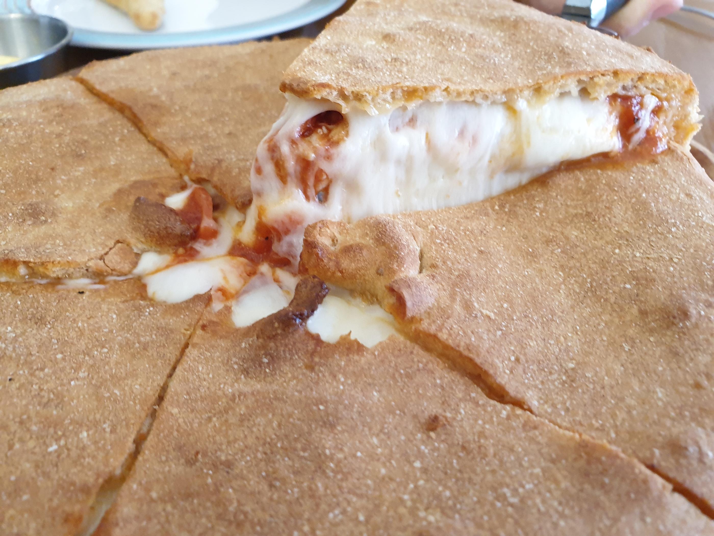 韓国、韓国ピザ、韓国カフェ、ピザ、ピザメイト、ピザ屋、ピザ屋さん、東大門、イルサン、京畿道、一山、キョンギド、コヤン、高陽、高陽市、コヤン市、シカゴピザ、韓国シカゴピザ、韓国マッチブ