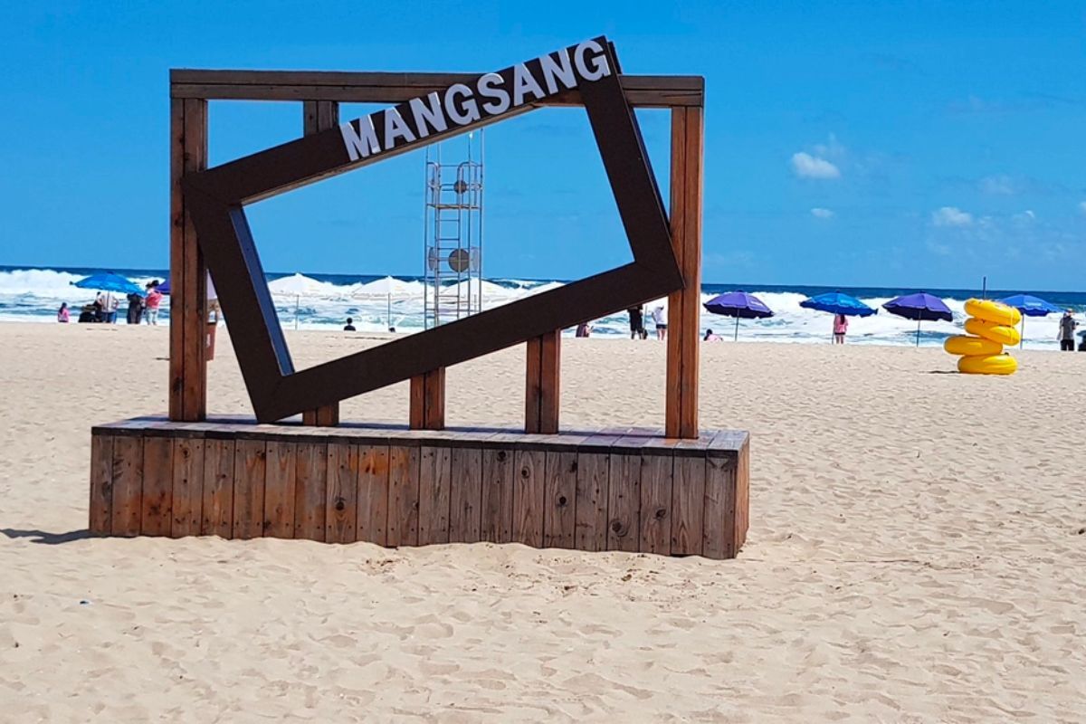 Bãi biển Mangsang, Các bãi biển đẹp ở Hàn Quốc nhất định nên ghé thăm 1 lần khi du lịch Hàn