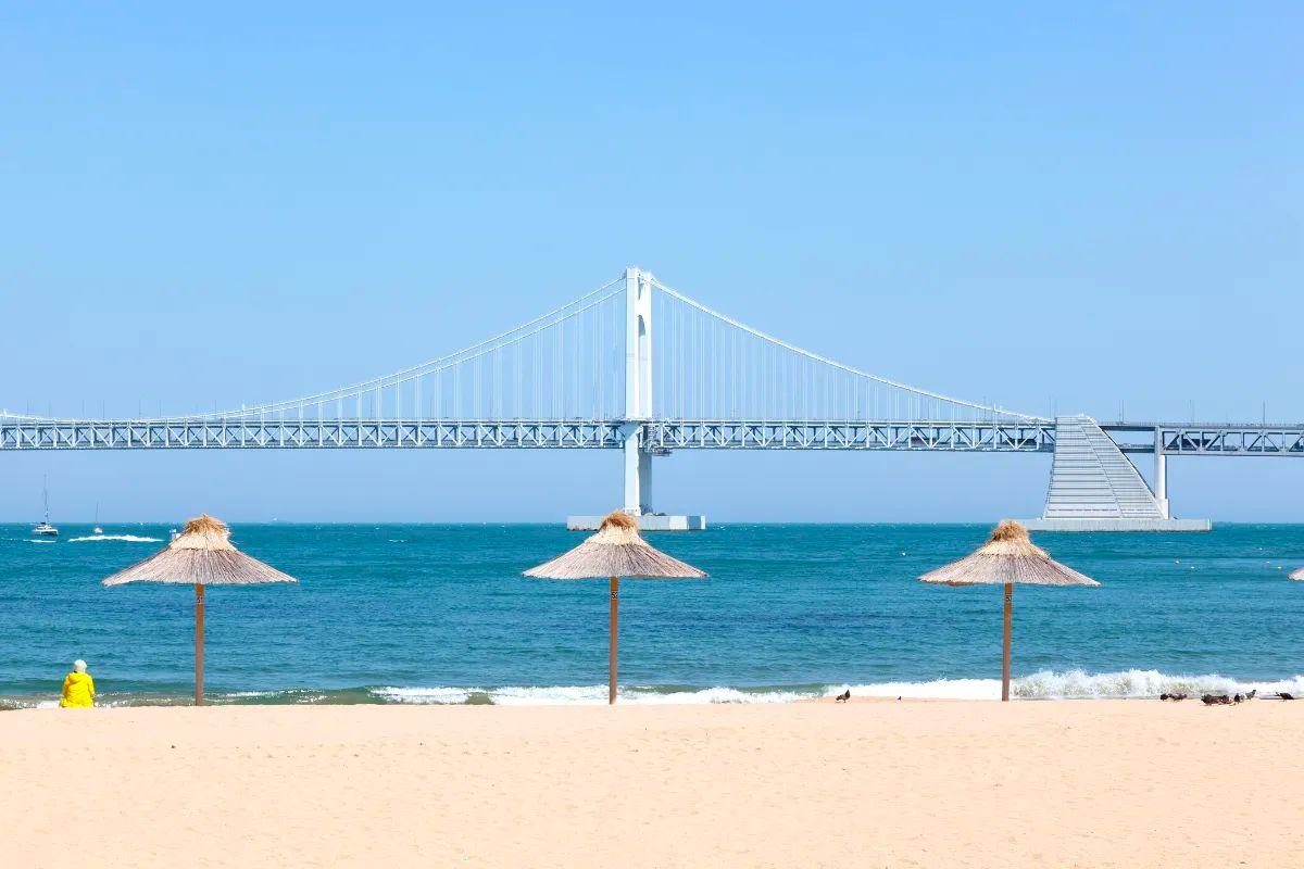Gwangalli Beach (Busan), Các bãi biển đẹp ở Hàn Quốc nhất định nên ghé thăm 1 lần khi du lịch Hàn