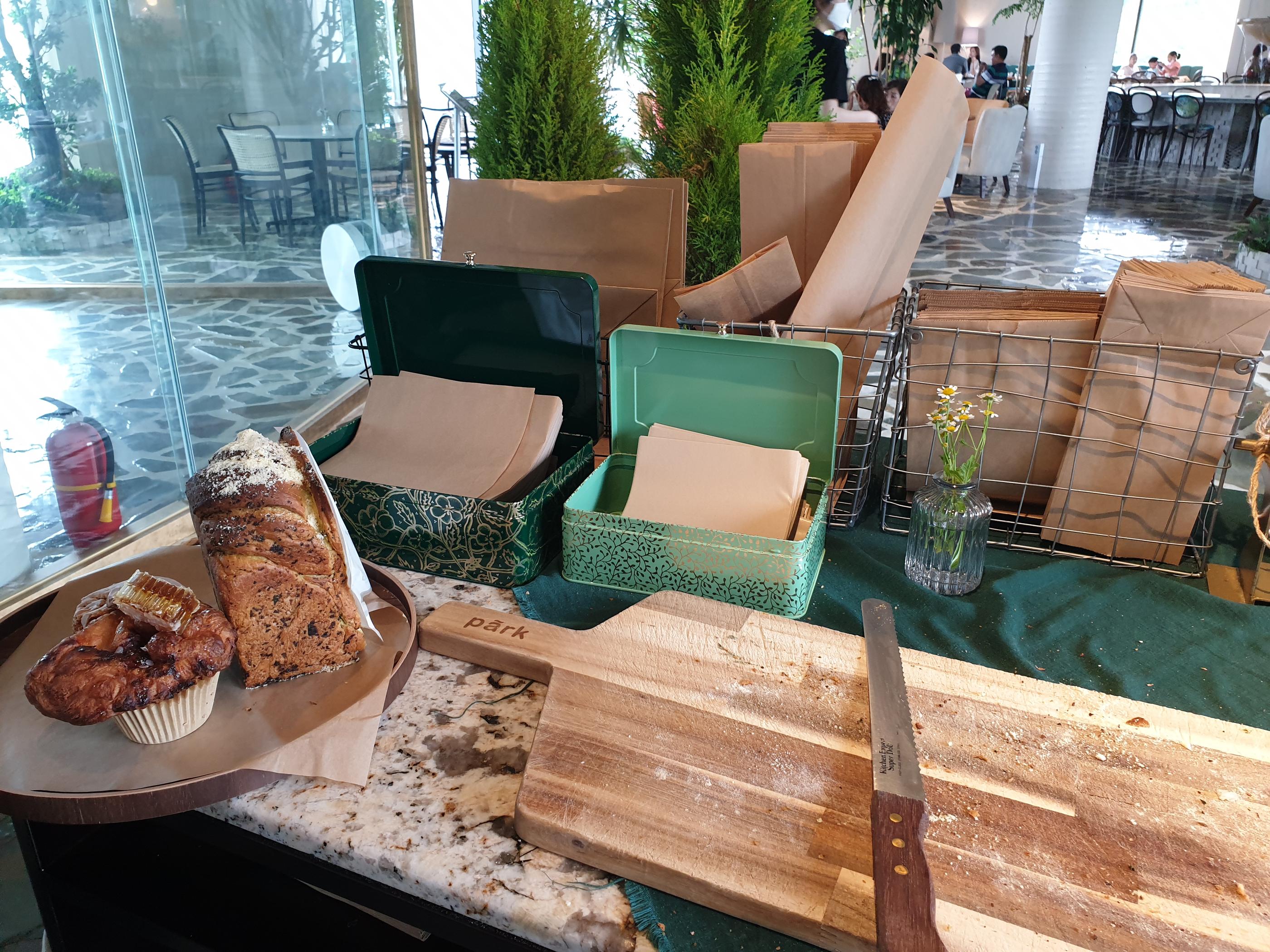 韓国カフェ、韓国、カフェ、ソウル、ソウルカフェ、ソウル郊外、ソウル郊外カフェ、郊外カフェ、京畿道、キョンギド、コヤン、コヤン市、高陽、高陽カフェ、コヤンカフェ、イルサン、イルサンカフェ、一山、一山カフェ、ホンデ、ホンデ入口、コンドク、孔徳、パジュカフェ、パジュ