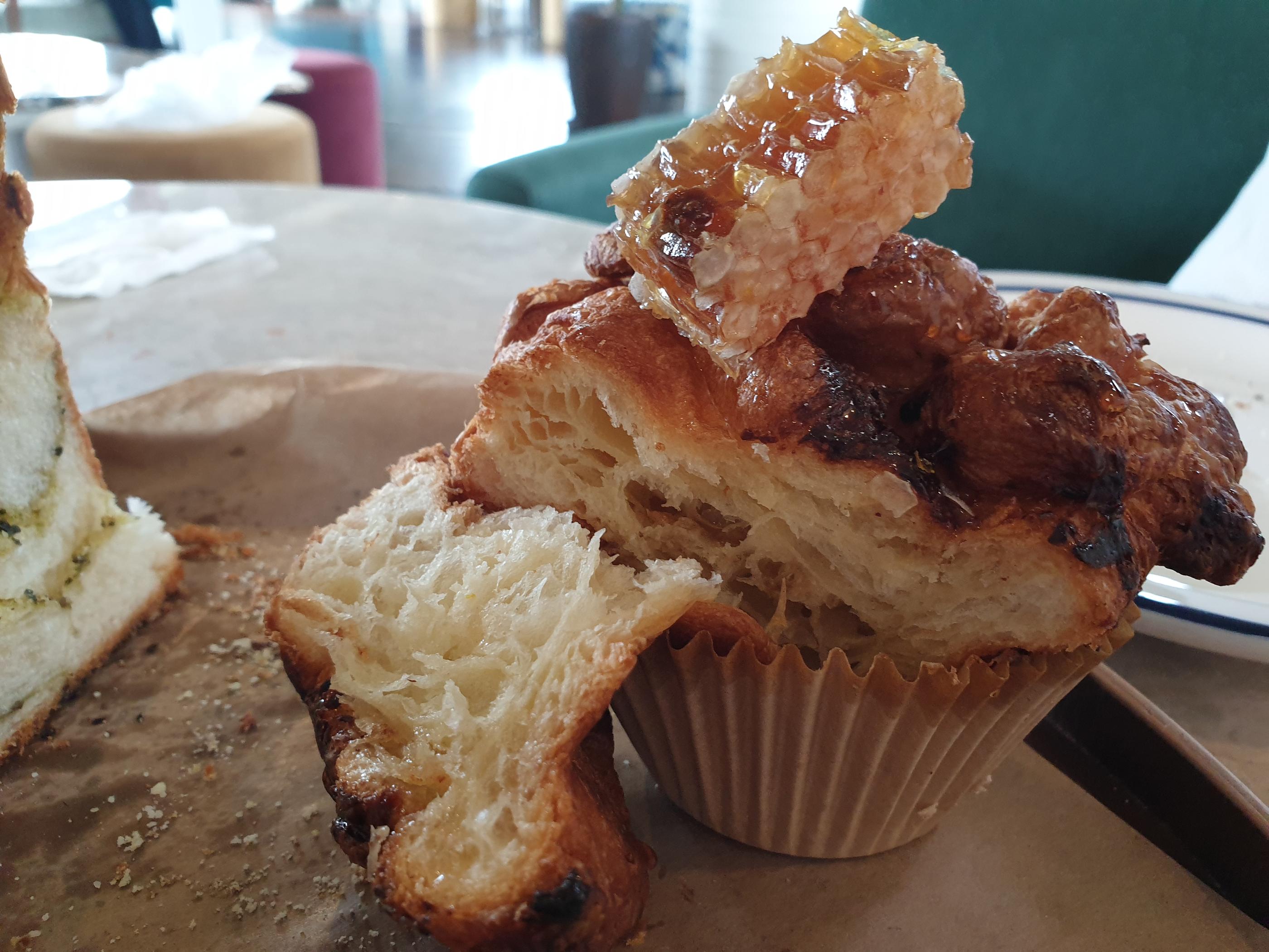 韓国カフェ、韓国、カフェ、ソウル、ソウルカフェ、ソウル郊外、ソウル郊外カフェ、郊外カフェ、京畿道、キョンギド、コヤン、コヤン市、高陽、高陽カフェ、コヤンカフェ、イルサン、イルサンカフェ、一山、一山カフェ、ホンデ、ホンデ入口、コンドク、孔徳、パジュカフェ、パジュ