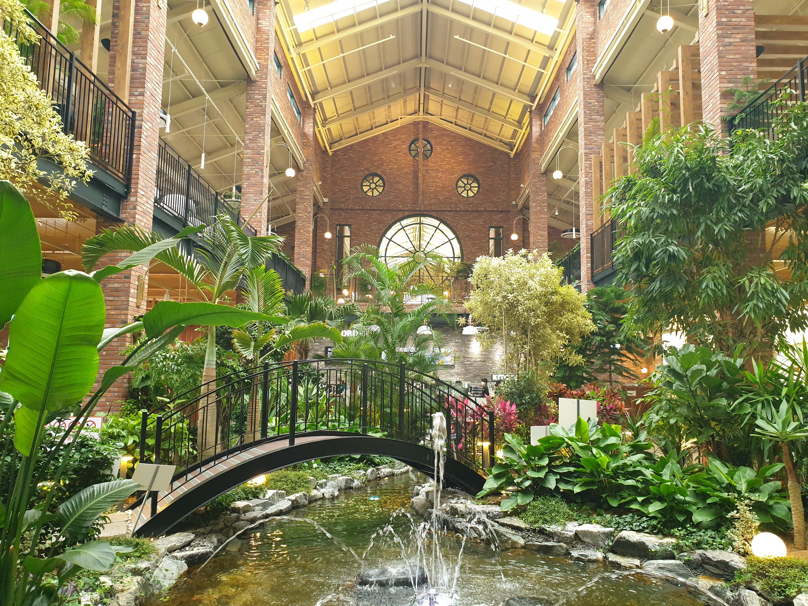 韓国カフェ、韓国、カフェ、ソウル、ソウルカフェ、ソウル郊外、ソウル郊外カフェ、郊外カフェ、京畿道、キョンギド、コヤン、コヤン市、高陽、高陽カフェ、コヤンカフェ、イルサン、イルサンカフェ、一山、一山カフェ、ホンデ、ホンデ入口、コンドク、孔徳、パジュカフェ、パジュ