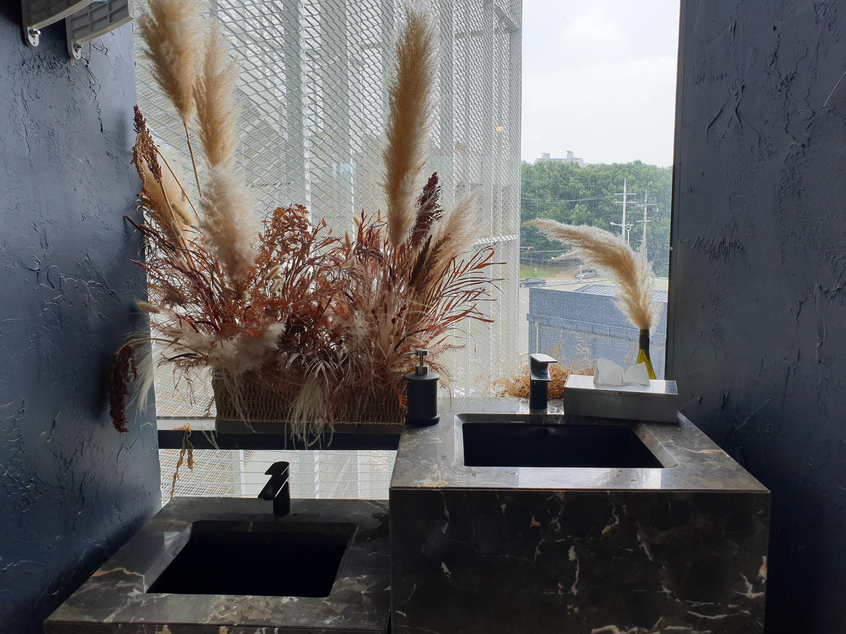 韓国カフェ、韓国、カフェ、ソウル、ソウルカフェ、ソウル郊外、ソウル郊外カフェ、郊外カフェ、京畿道、キョンギド、コヤン、コヤン市、高陽、高陽カフェ、コヤンカフェ、イルサン、イルサンカフェ、一山、一山カフェ、ホンデ、ホンデ入口、コンドク、孔徳、パジュカフェ、パジュ