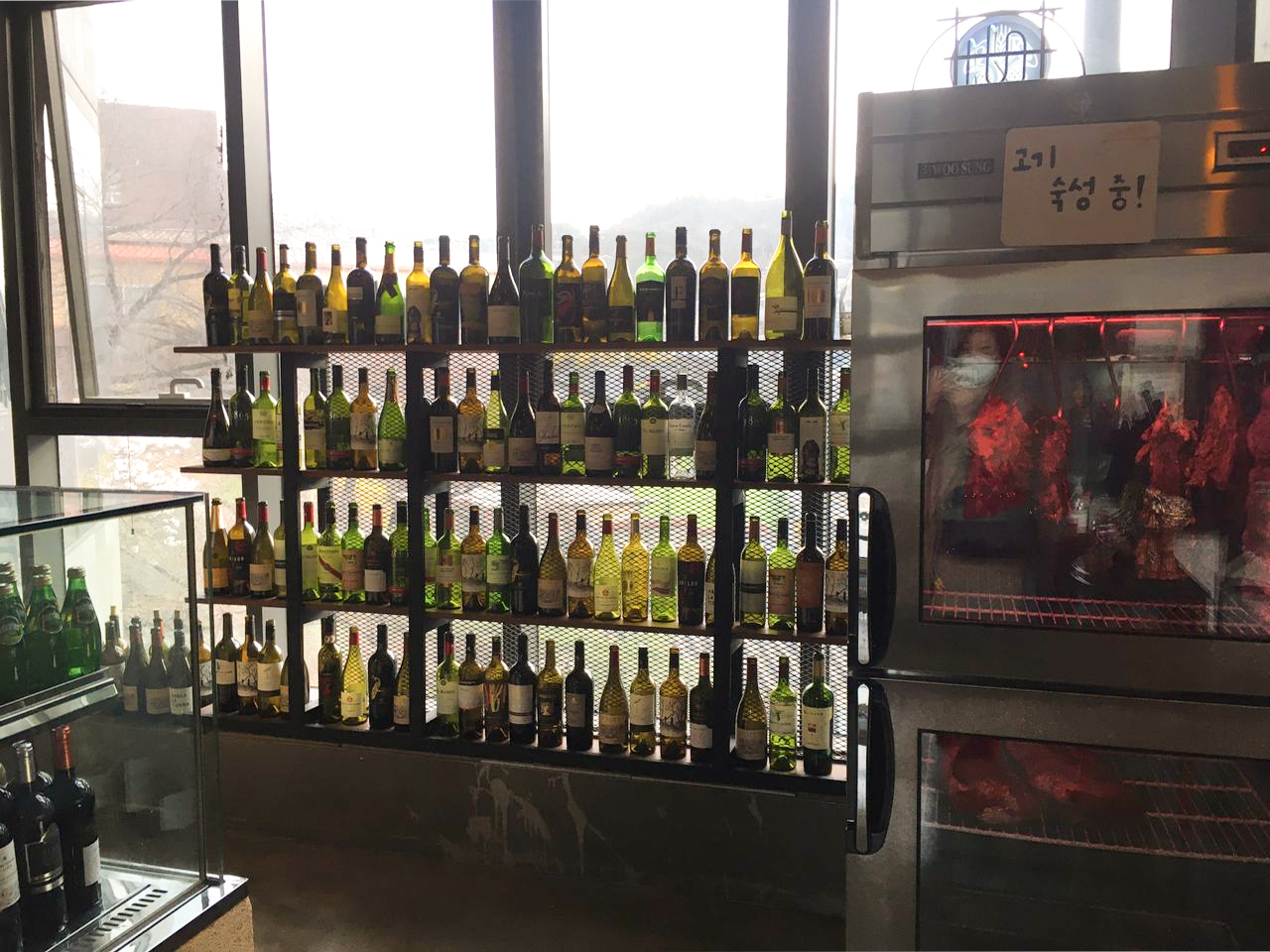 From Italy | Buam-dong, A Homey Italian Eatery Overlooking The Hills Of Buam-dong