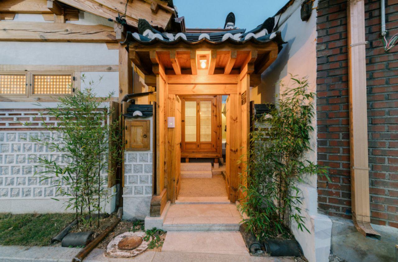 ถ้ามาถึงหมู่บ้านฮันอก เมืองจอนจูแล้วไม่ได้ทำ 5 อย่างนี้ถือว่ามาเสียเที่ยวเลยนะคะเนี่ย~