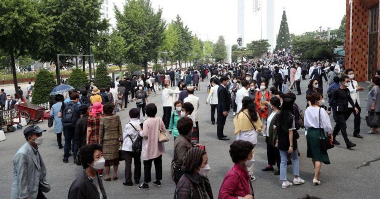 反「禁教会活动」声浪涌