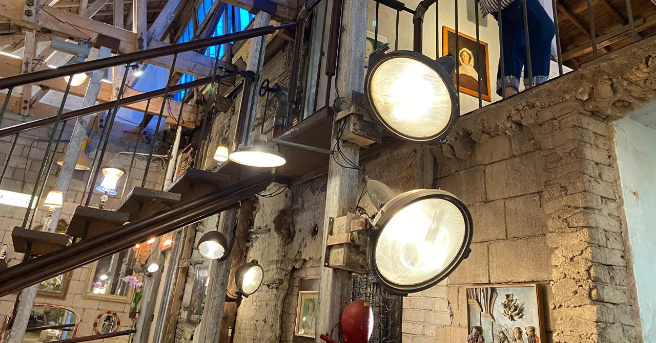 仁川 カフェ｜朝陽紡績（チョヤンバンジッ）、仁川、カフェ、朝陽紡績、チョヤンバンジッ、韓国カフェ、ユニークなカフェ、おしゃれなカフェ、人気のカフェ、話題のカフェ、仁川空港、江華島、カンファド、韓国旅行、韓国観光、人気スポット、インスタ映え、