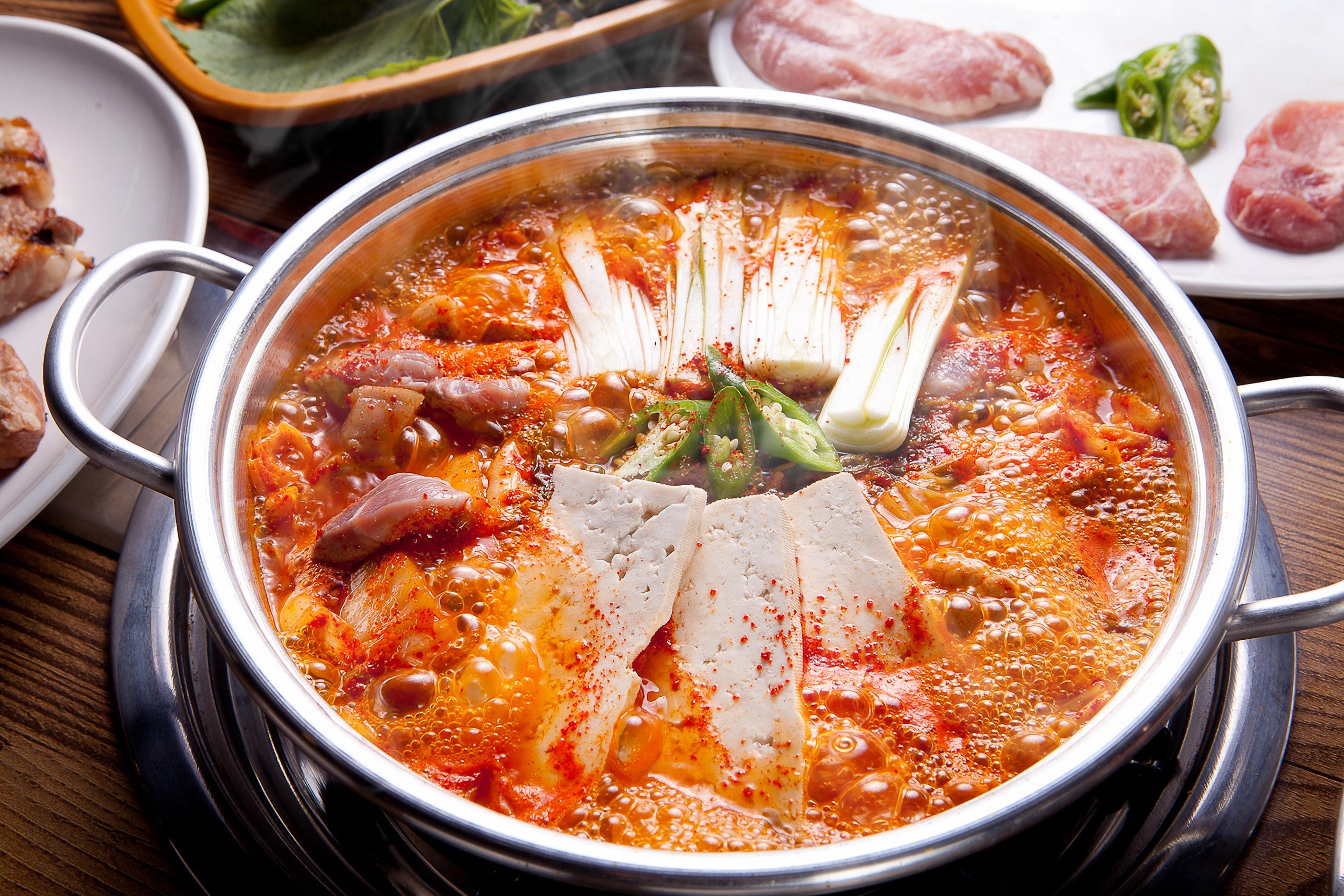 7 loại canh không có ở Việt Nam bạn nên thử khi đến Hàn