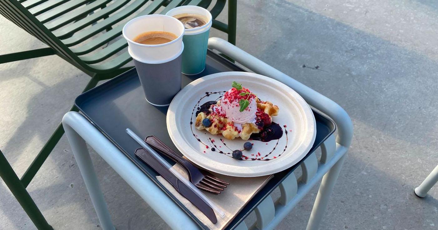 บรรยากาศภายใน Pres จัมชิลกับเครื่องดื่มและขนมหวานที่มีเอกลักษณ์โดดเด่นเฉพาะตัวในโซล