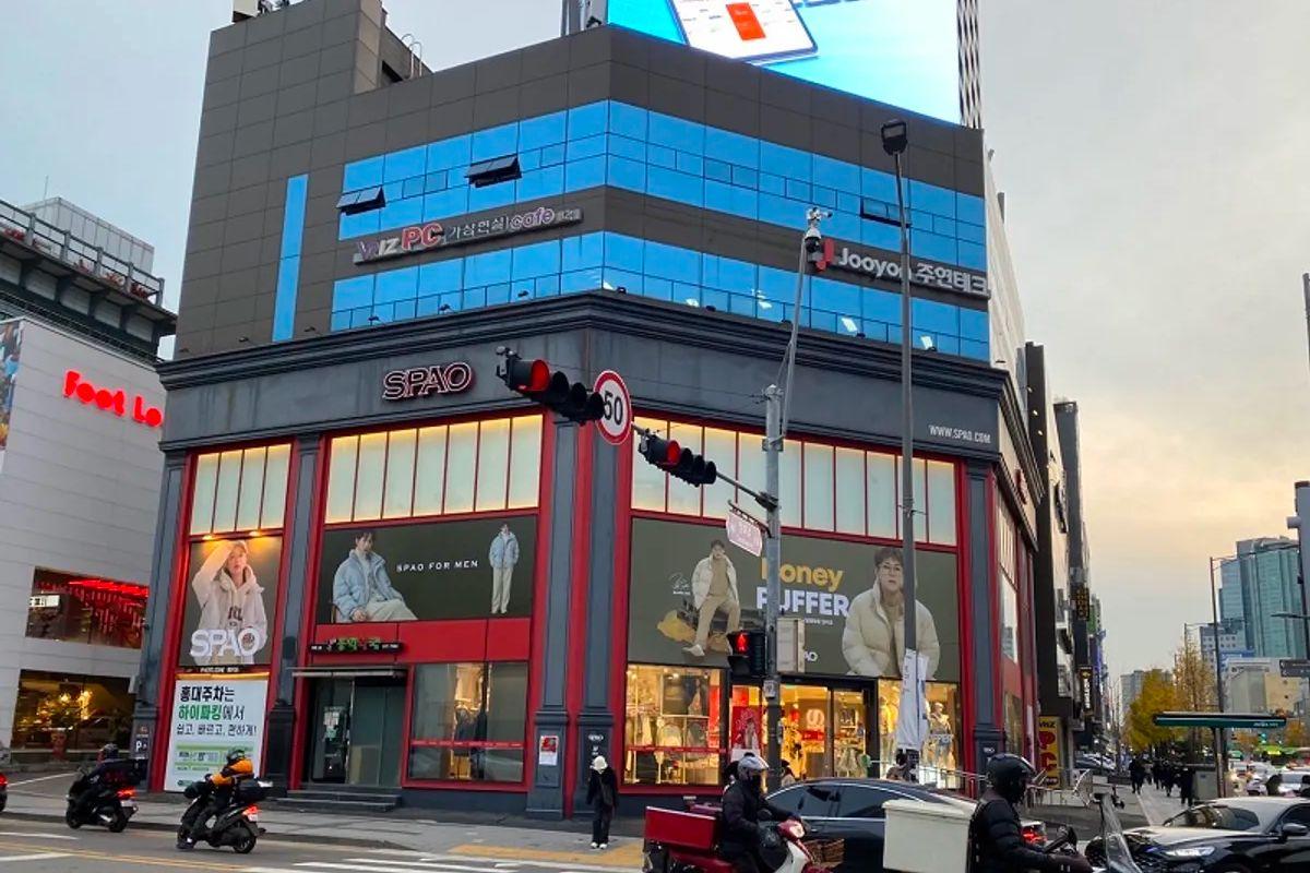 cửa hàng SPAO ở hongdae