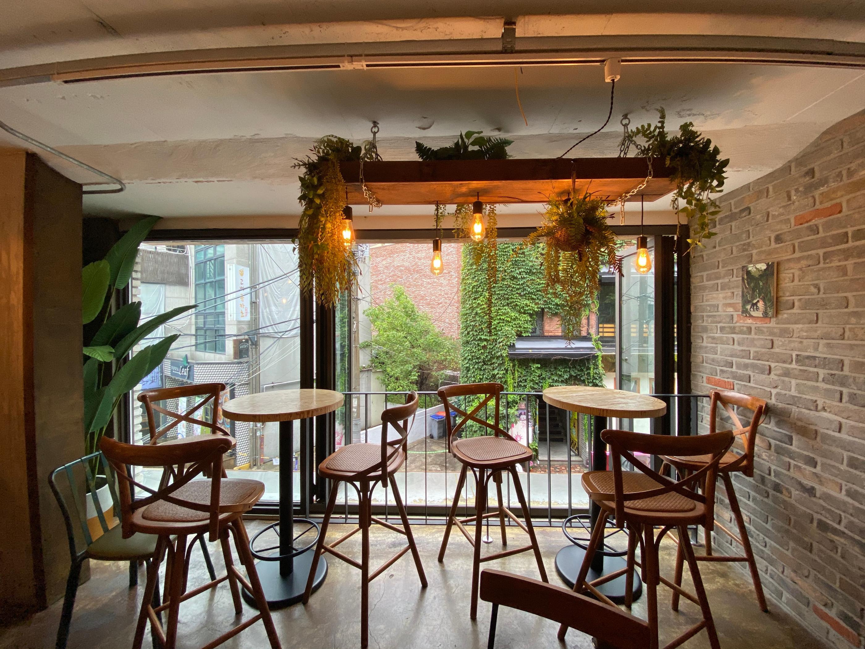 A Hideaway Bali-Themed Cafe In The Middle Of Gangnam | ab cafe, rattan, furniture, rattan basket, bag, tiramisu, lemon pound cake, gangnam cafe, sinnonhyeon